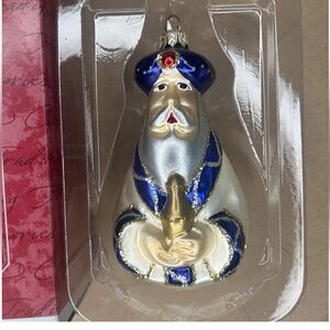 1998 Hallmark Frankincense Gifts For A King Series Ornament U37